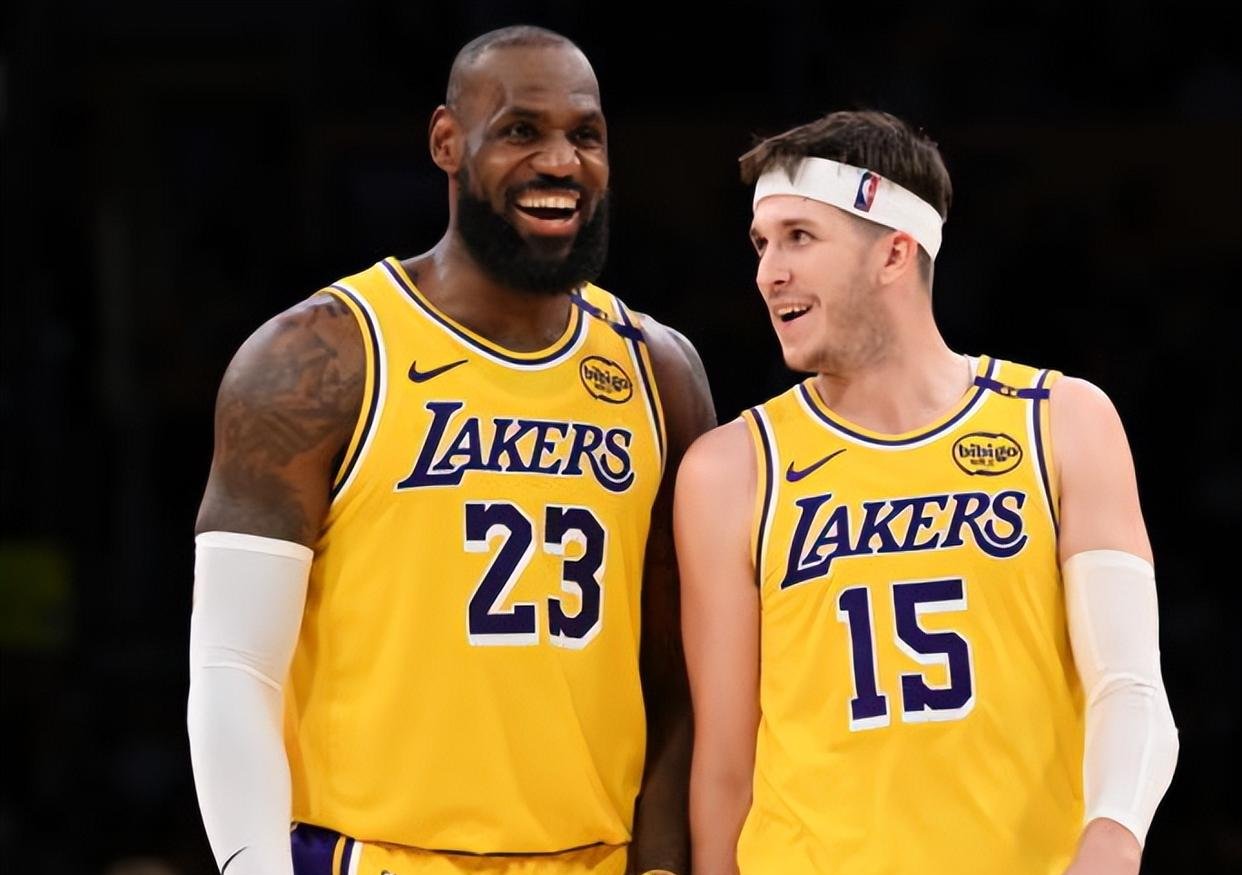 包含新奥尔良鹈鹕迎NBA常规赛关键赛，窗口期强势反弹，赛场秩序良好，球队文化再被提及的词条